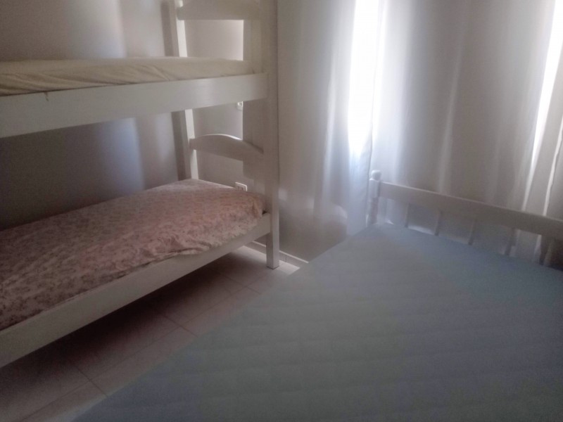 Sobrado a 180 m da praia